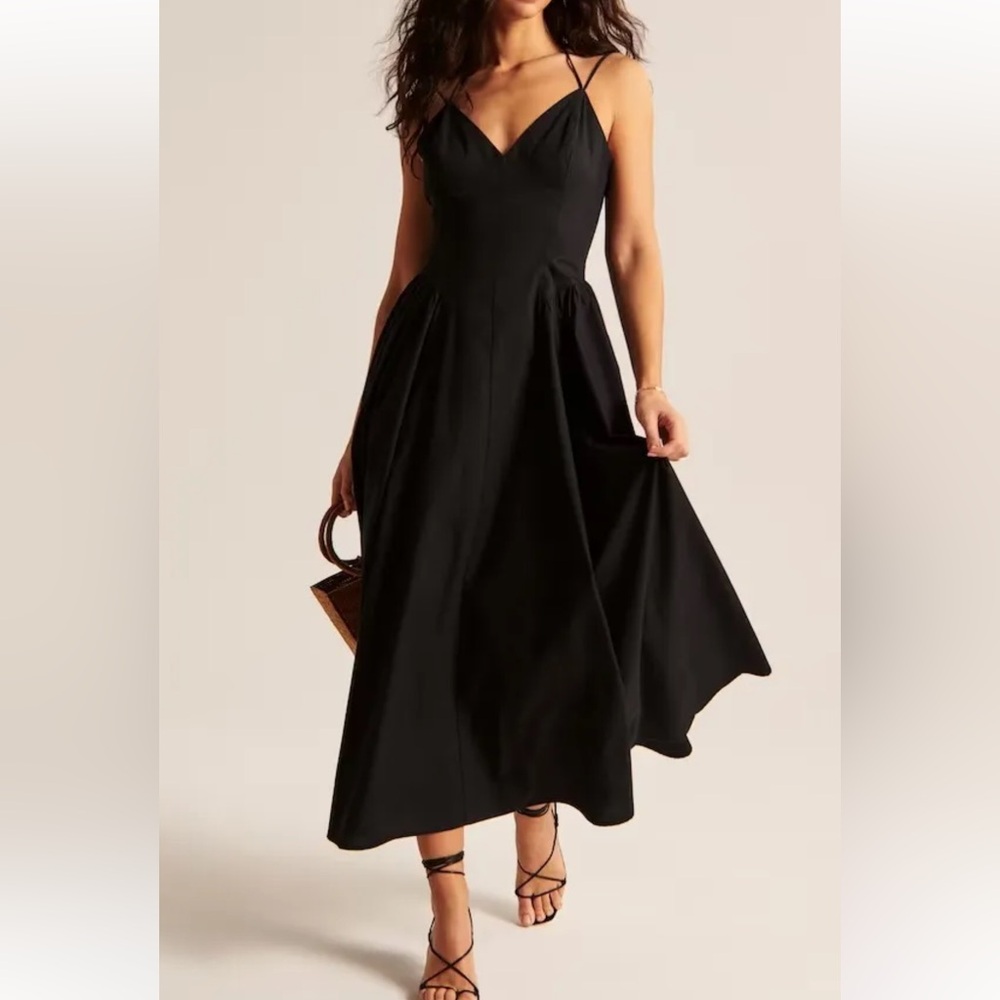 viral abercrombie corset drop waist maxi dress, size M